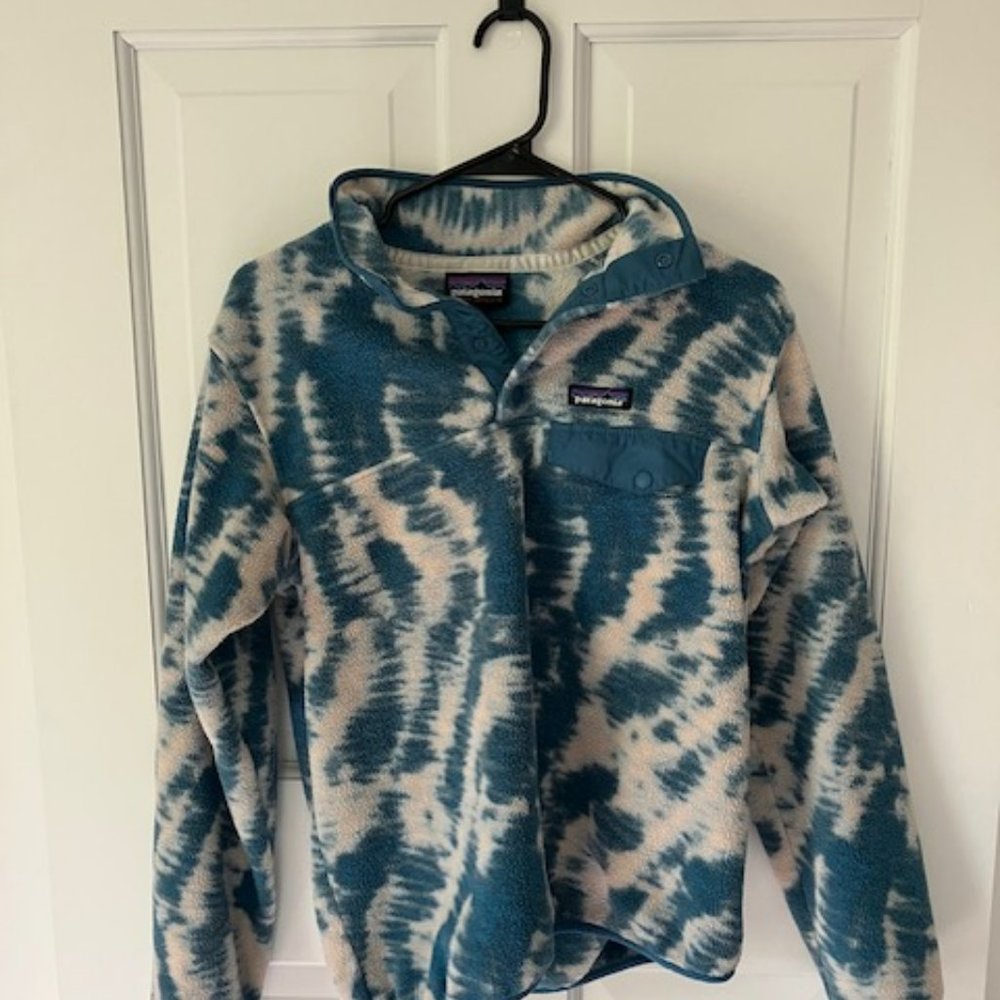 Patagonia Tie-Dye Blue & White Synchilla Fleece Pullover Size Small